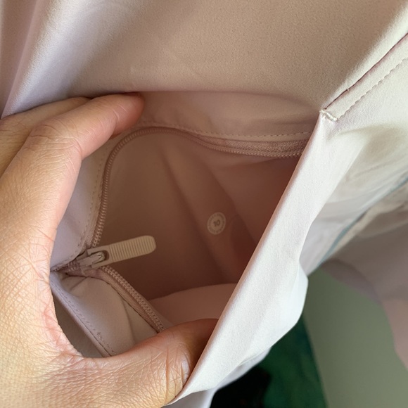Lululemon Pack It Up Jacket - Picture 7 of 16